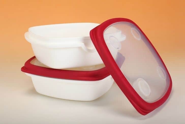 Can You Microwave Plastic Tupperware? (+6 tips to safely microwave plastic tupperware)