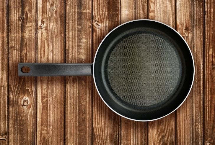 Can Calphalon Pans Go in The Dishwasher? (And How to Clean Them)