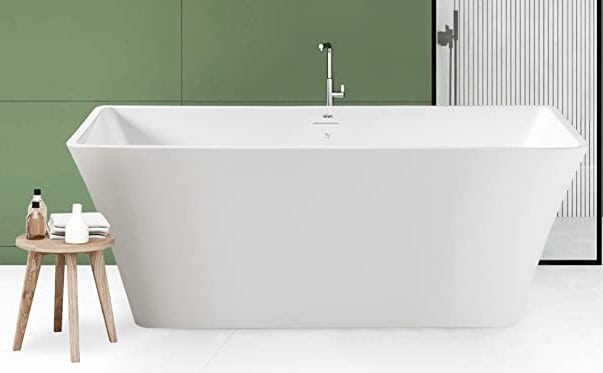Best Bathtub For 6 Foot Tall Person (Buyer’s Guide 2022!)
