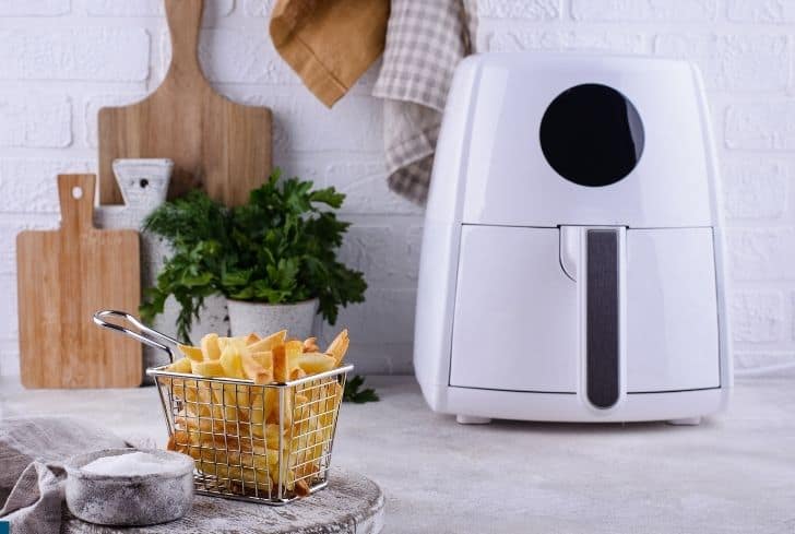 Can You Put Cardboard in An Air Fryer? (And Will It Burn?)