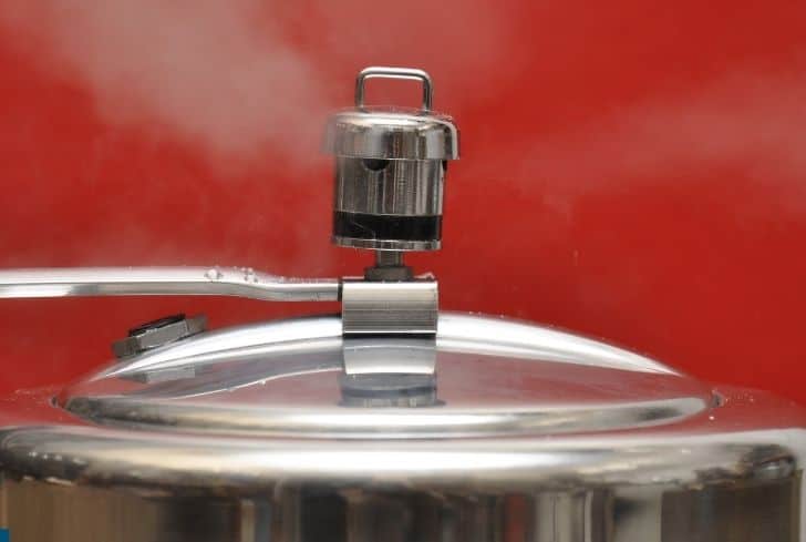 My Pressure Cooker is Not Whistling: What To Do?