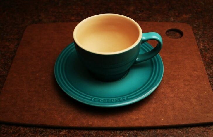 Can Le Creuset Mugs Go In The Dishwasher?