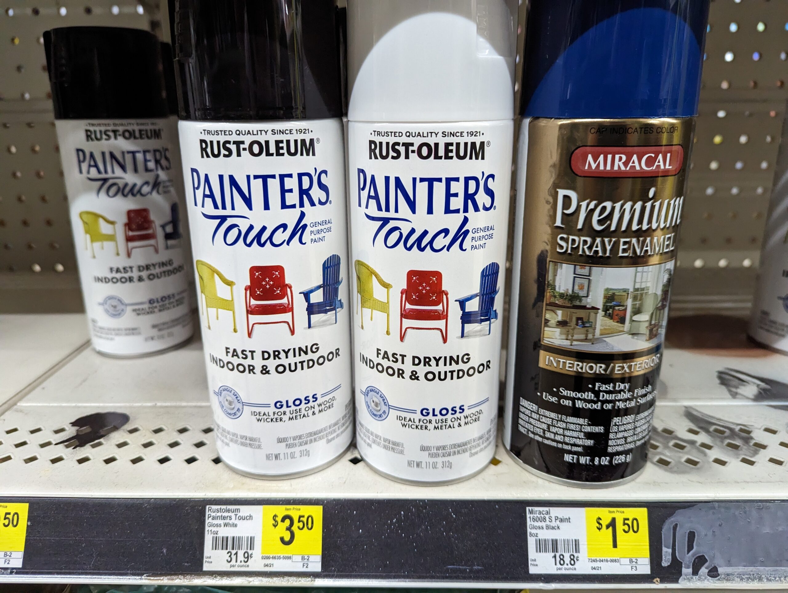 Does Dollar General Sell Spray Paint? (RustOleum, Miracal, or Krylon)