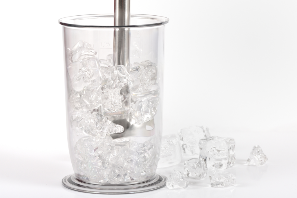 Can You Put Ice Cubes in a Nutribullet?