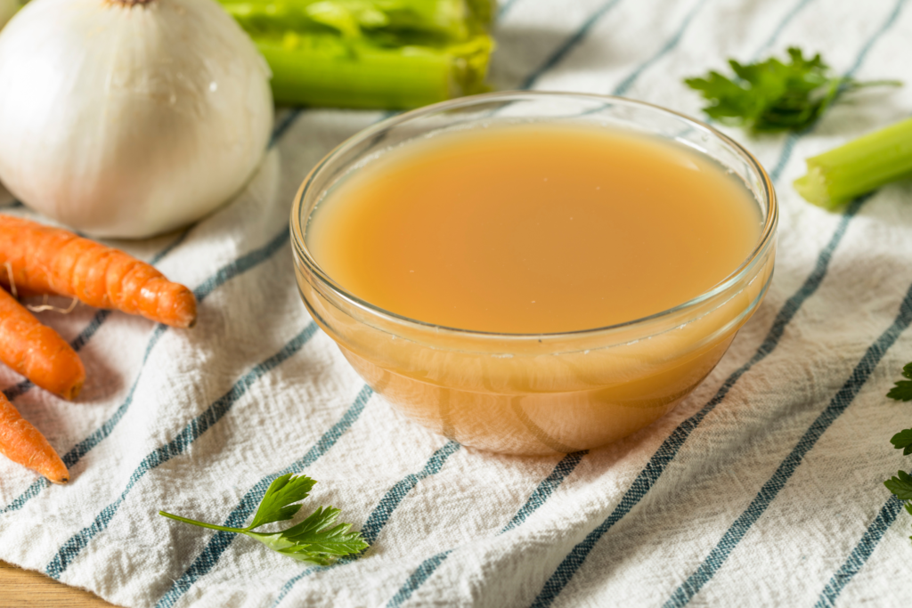 Different types of broth for a slow cooker