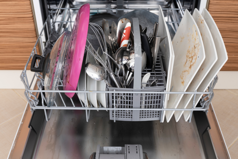 9 Bosch Dishwasher Wash Cycles (How Long & Hot) – Pros & Cons